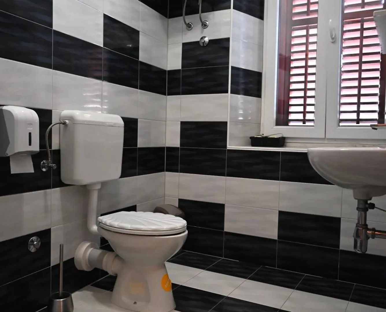 Gostinjska kuća Ivana Rooms