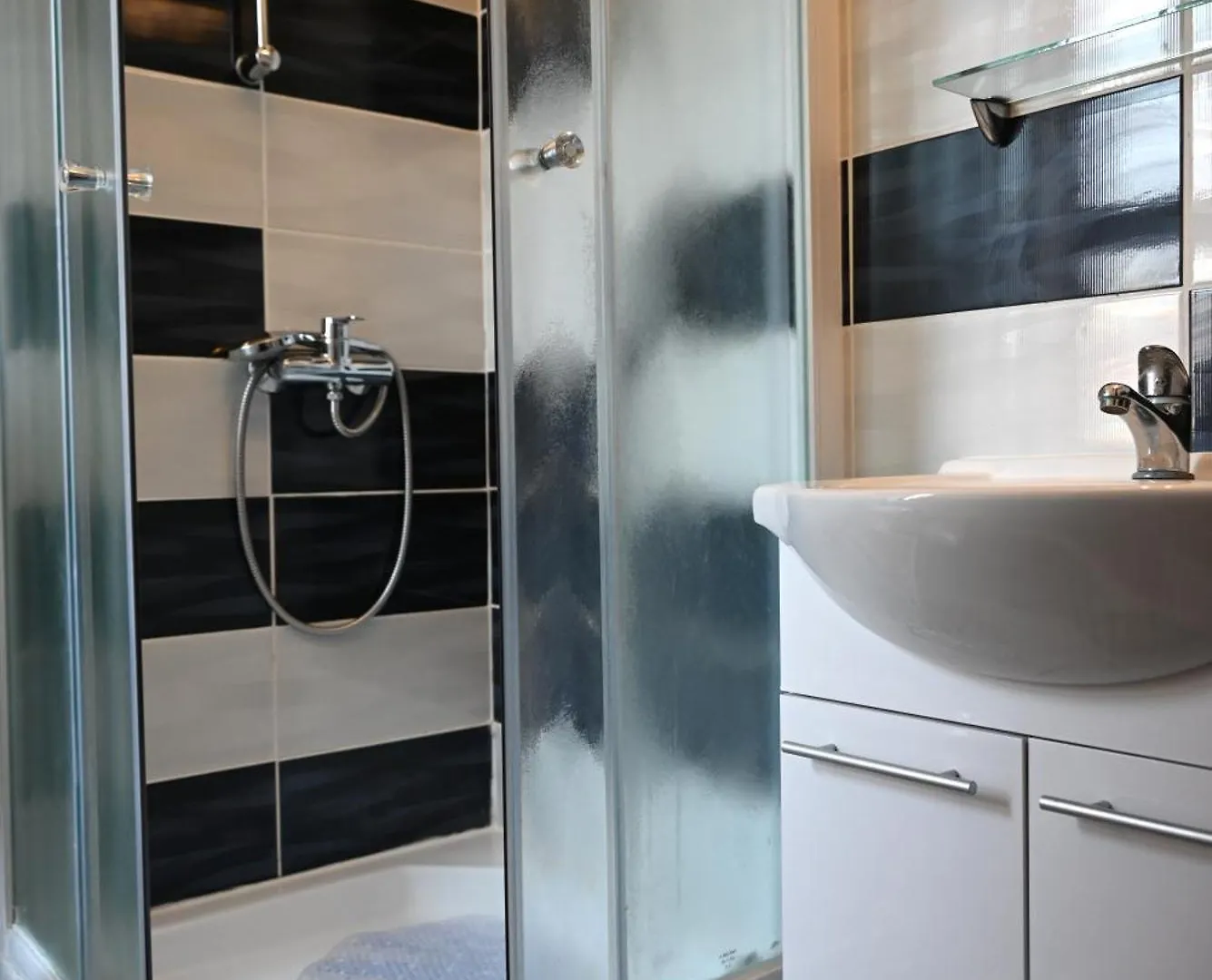 Ivana Rooms 0*, Pula Croatia