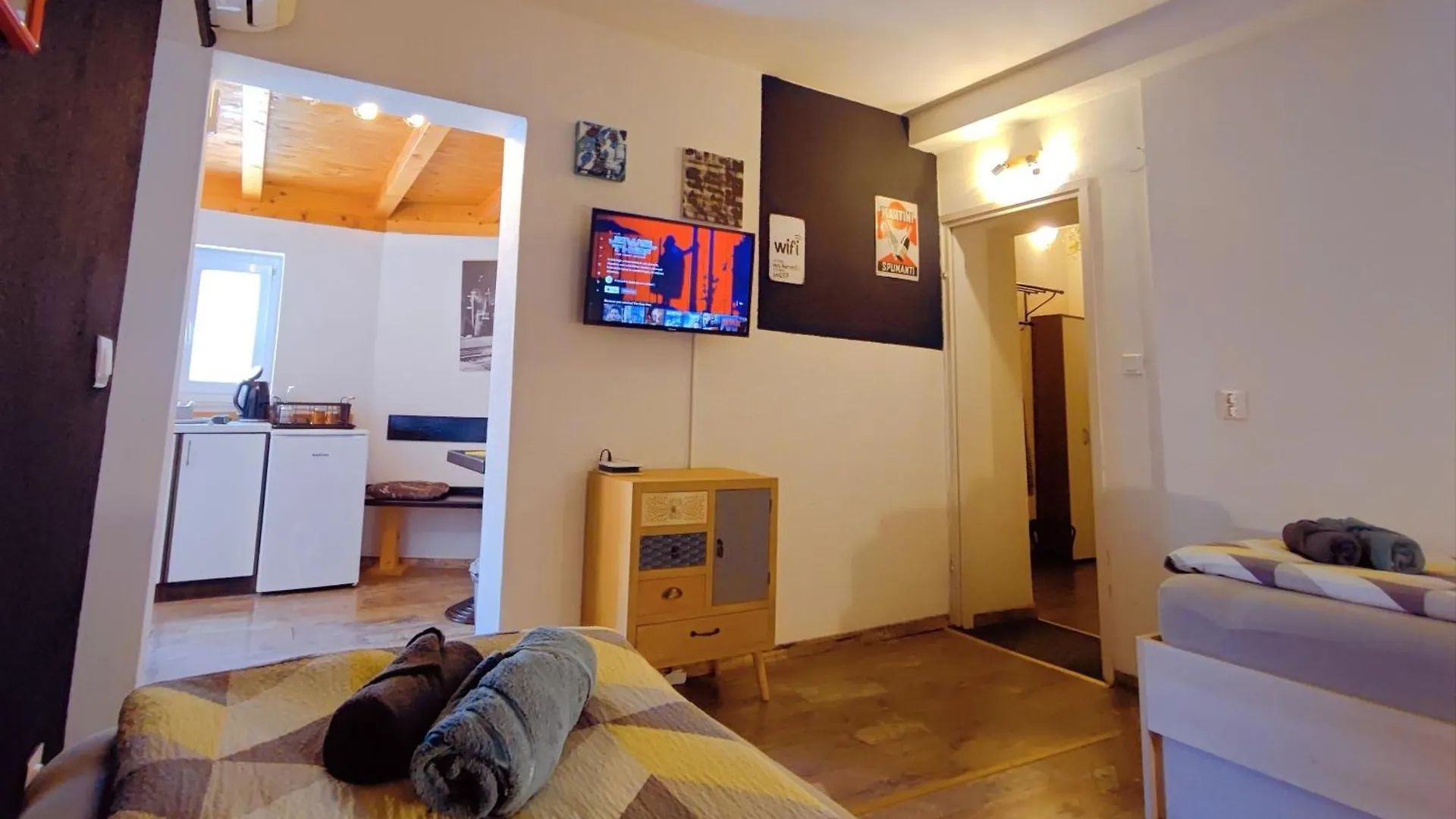 Ivana Rooms 0*, Pula